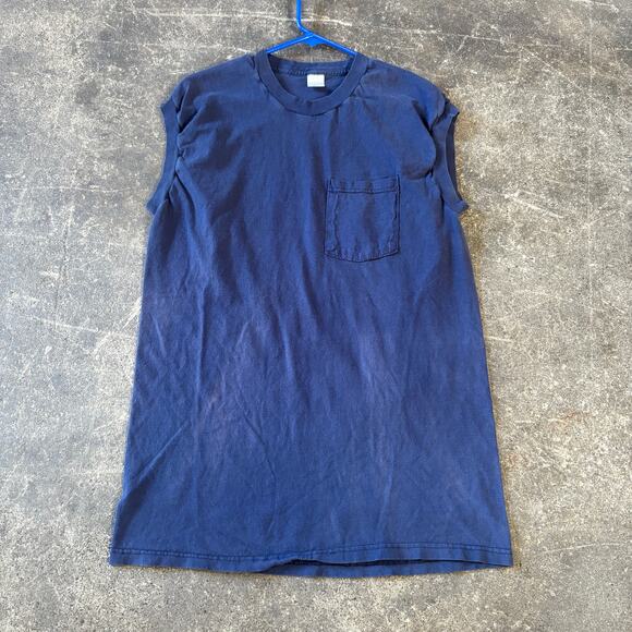 Vintage Fruit of the Loom Shirt Mens L Blue Sleeveless Pocket T Bleached Faded - Picture 1 of 8